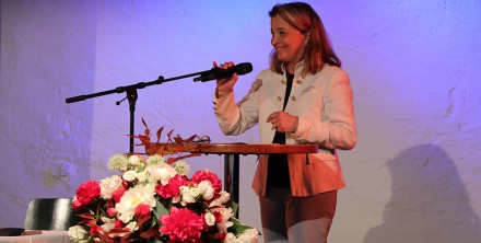Barbara Schmid-Federer an ihrer letzten Mitgliederversammlung als Präsidentin SRK Kanton Zürich